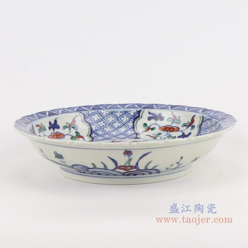 仿古古彩五彩花边缠开窗缠枝麒麟盘;产品编号：RZSZ12-D       产品尺寸(单位cm):  高：4.8直径：21.6口径：底径：13.2重量：0.5KG