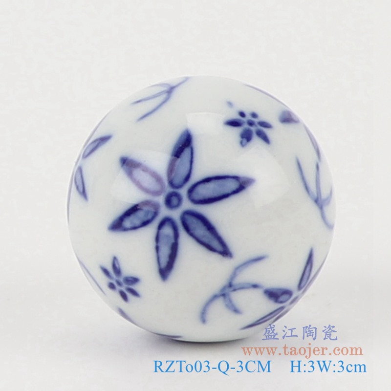 青花3厘米浮球圆球;产品编号：RZTo03-X-3CM       产品尺寸(单位cm):  高：3直径：3口径：底径：重量：0.1KG