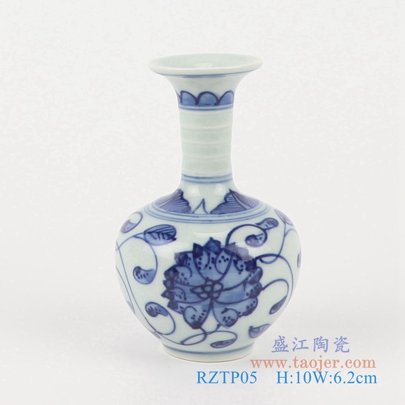 青花手绘缠枝莲赏瓶小花瓶;产品编号：RZTP05       产品尺寸(单位cm):  高：10直径：6.2口径：底径：3重量：0.1KG